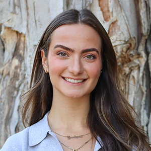 Closeup of Elly Daskalakis