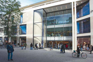 Shopping arcade on “Große Straße”